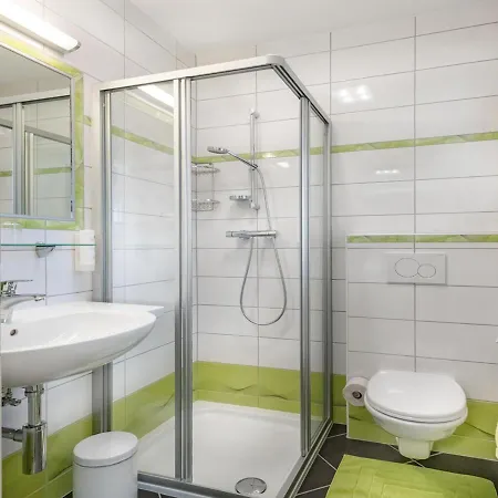 Haus Elisabeth לינה וארוחת בוקר 3*