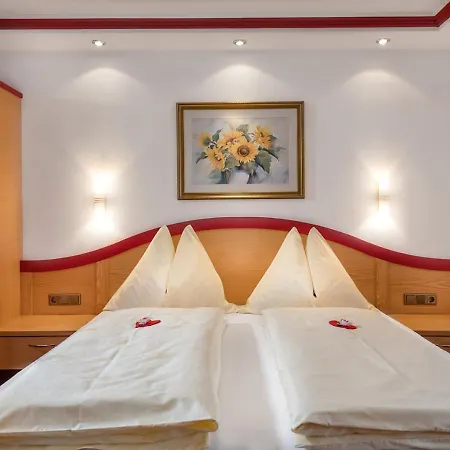 לינה וארוחת בוקר Haus Elisabeth