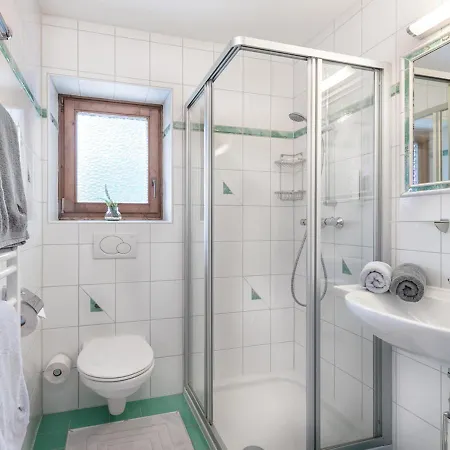 Haus Elisabeth לינה וארוחת בוקר 3*